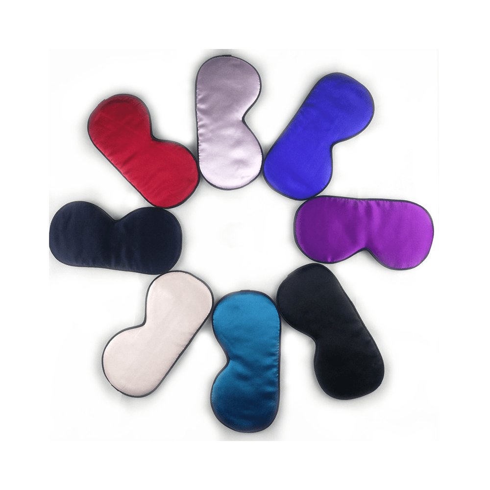 Mulberry silk sleep mask with adjustable strap for ultimate relaxation and completely blocking out light — view 2