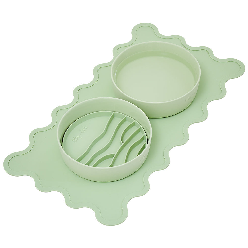 Premium food grade silicone slow feeder lick mat insert for cats and dogs — view 3