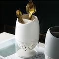 Nordic self-draining utensil holder made of diatom mud and plastic for modern kitchen countertops