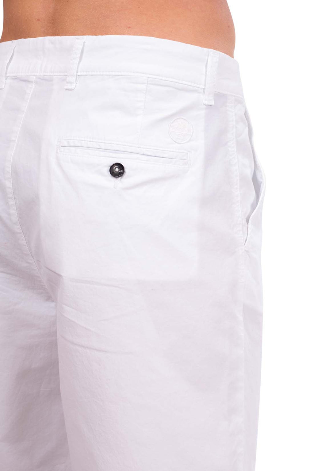 Men's navy blue stretch cotton chino Bermuda shorts with back pockets and embroidered logo. — view 3