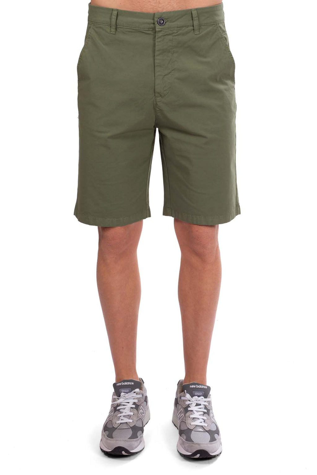 Men's navy blue stretch cotton chino Bermuda shorts with back pockets and embroidered logo. — view 17