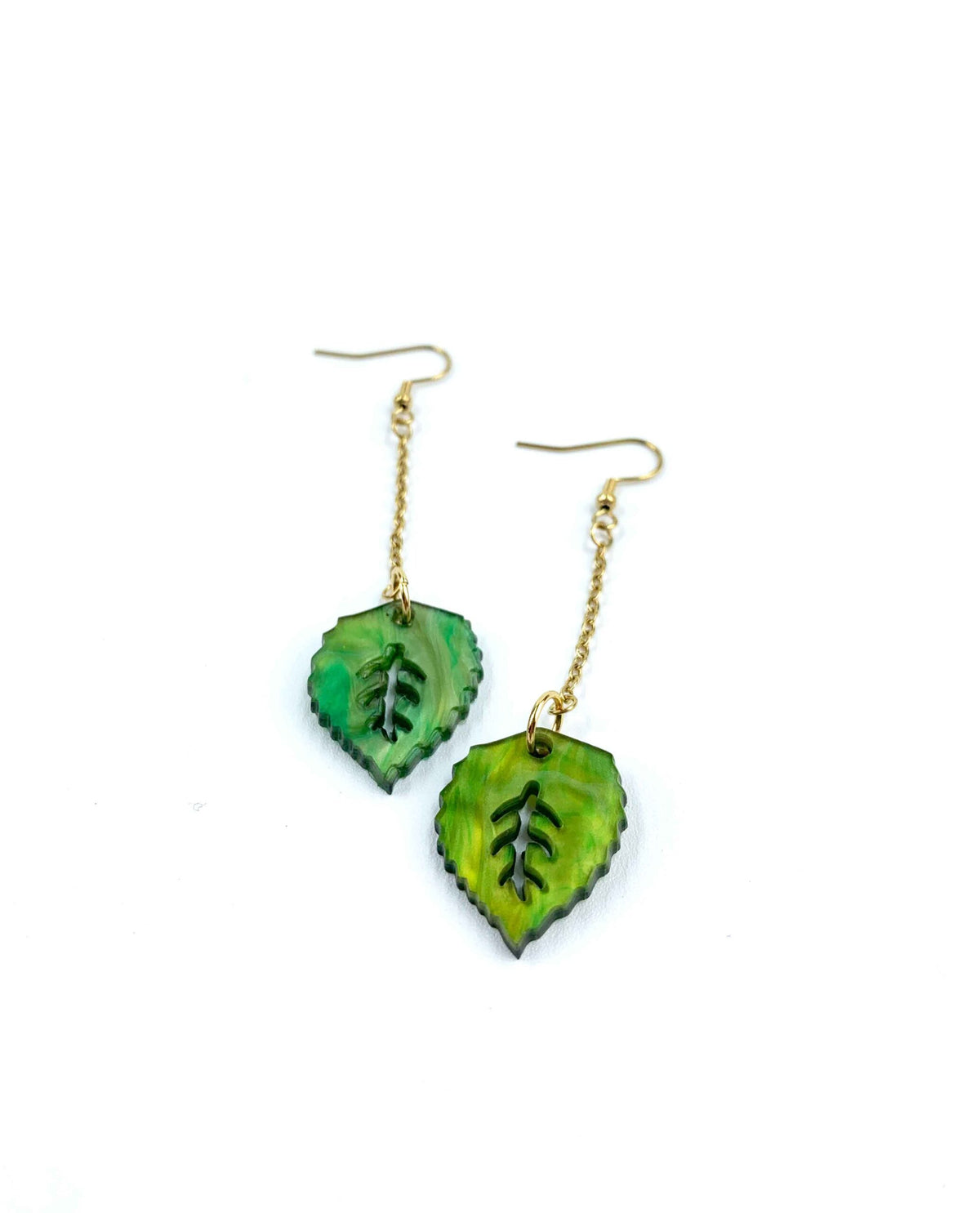 Pendientes hoja verde colgantes-1