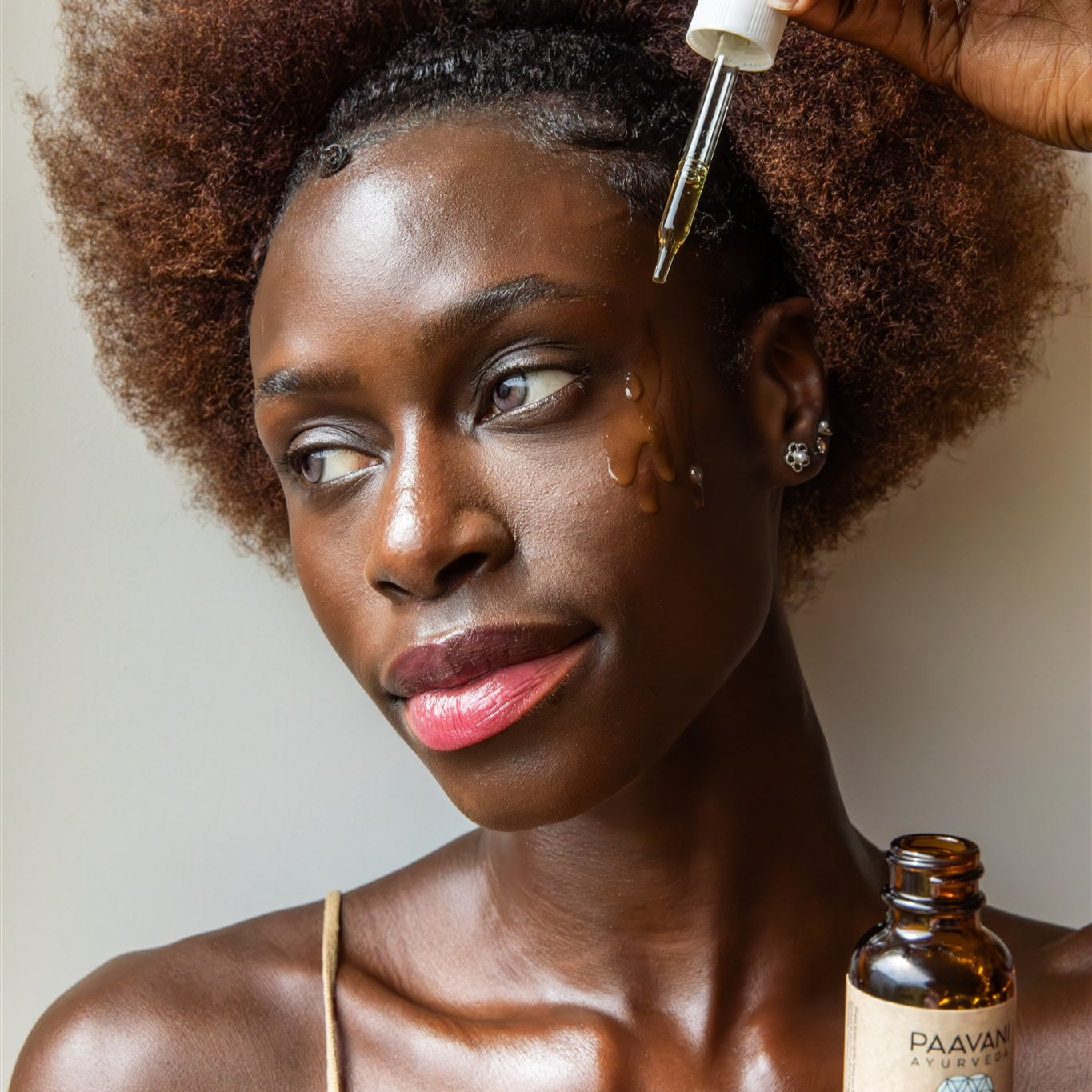 Clarify Ayurvedic face serum for blemish-prone skin in an amber glass dropper bottle — view 4