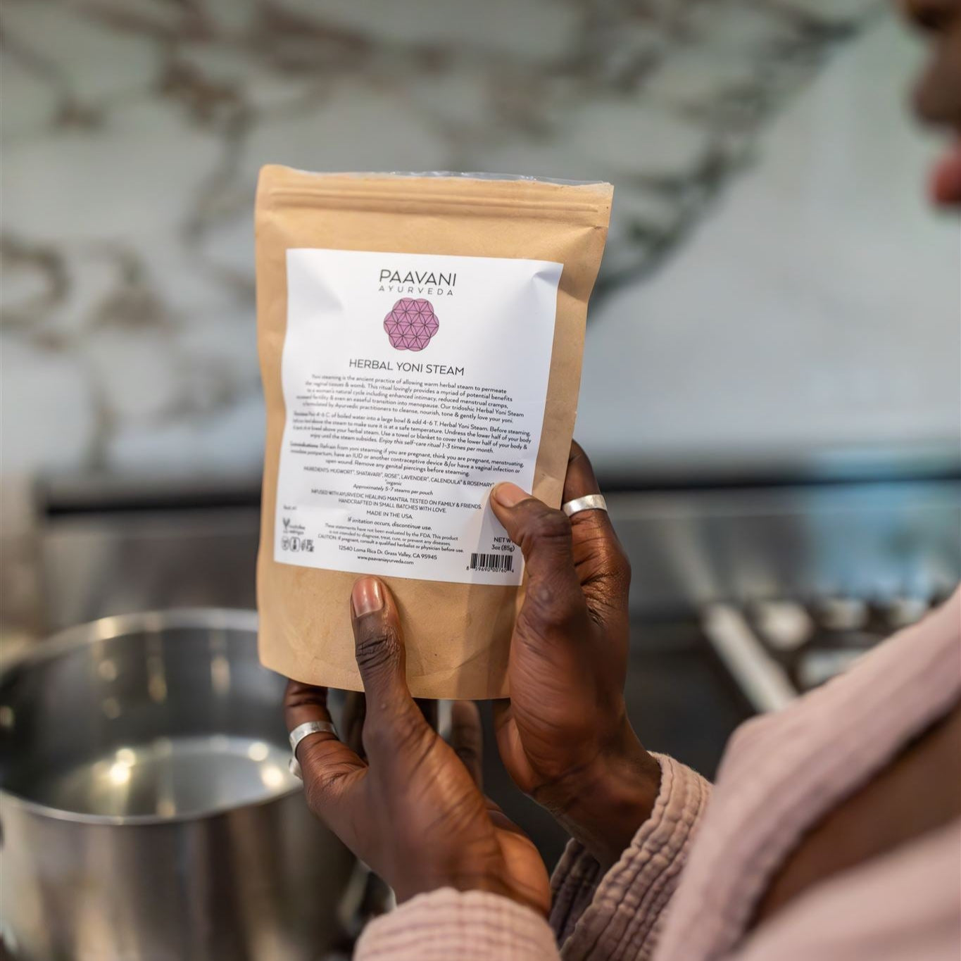 Organic herbal yoni steam blend in a resealable pouch featuring mugwort and rose petals — view 4
