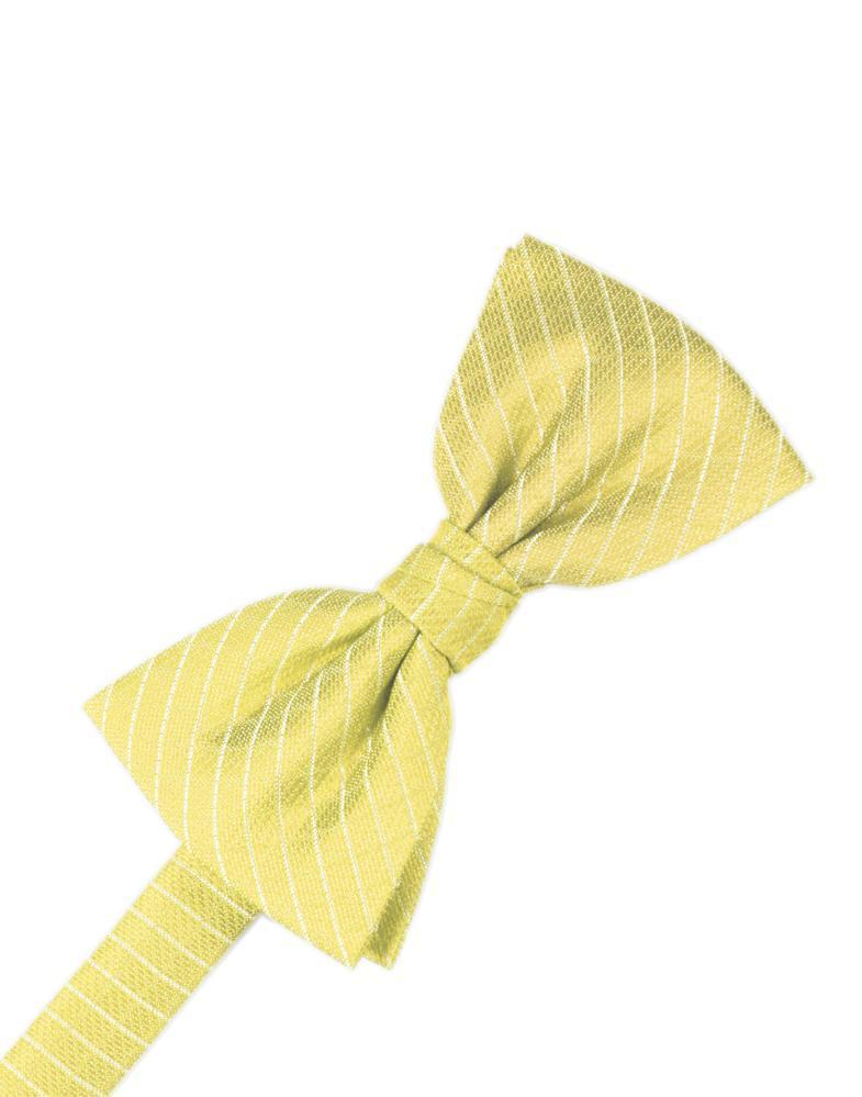 Pre-tied boys butterfly bow tie in micro neat diamond grid pattern with adjustable strap — view 2