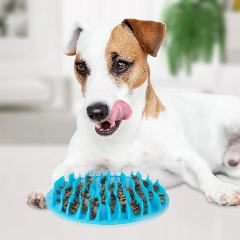 Pet dog and cat slow feeder bowl with jungle maze design in thermoplastic rubber — view 4