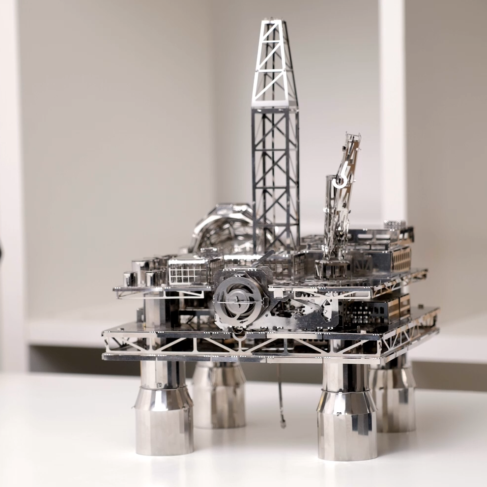 TREASURE FINDER OIL RIG-3