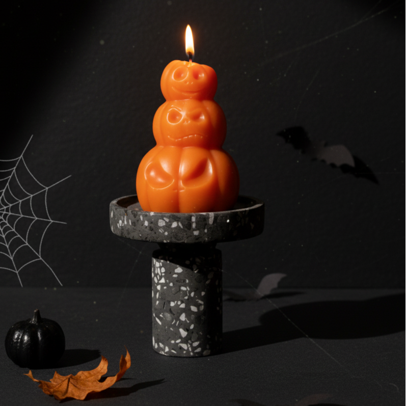 Hand-Poured Pumpkin Soy Candle-3