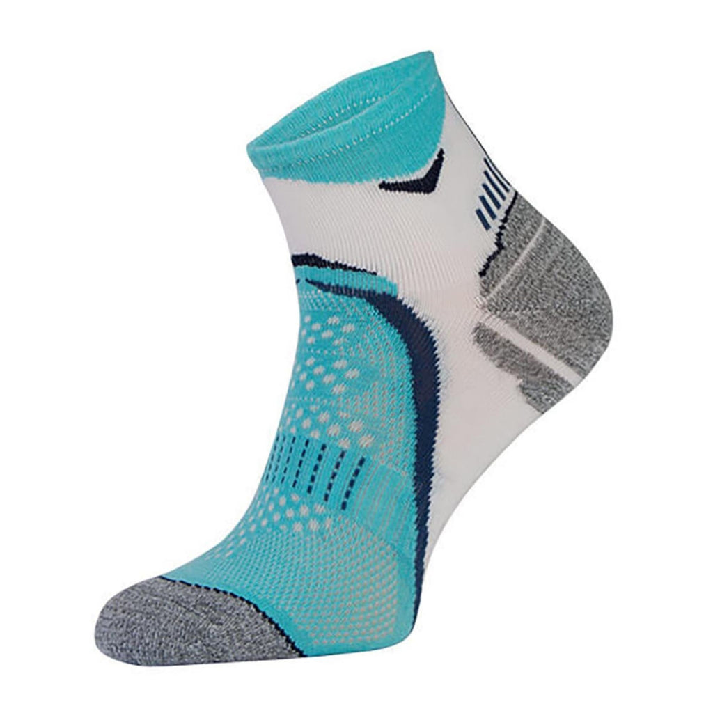 Unisex arch support running socks crafted from breathable drytex yarn for high performance athletic wear
