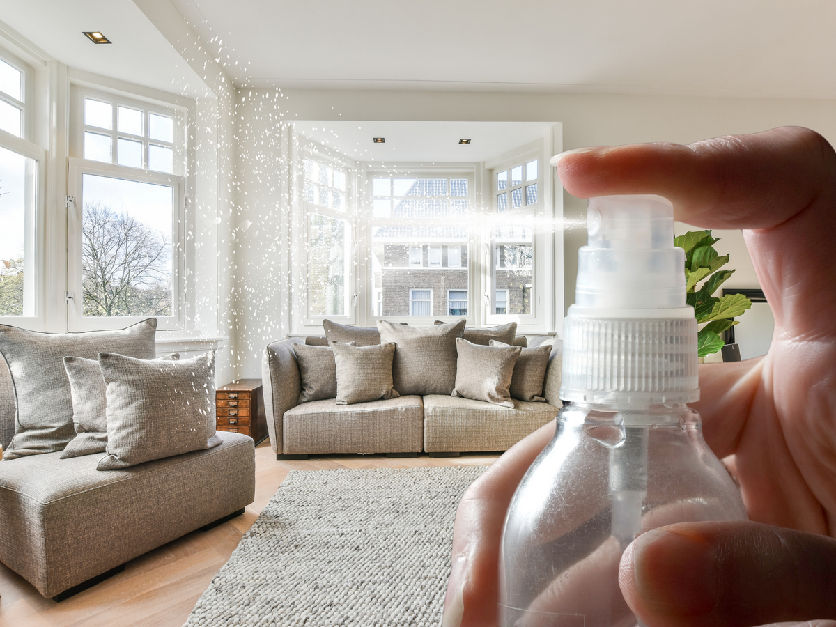 Warm & Cozy Room & Linen Spray – Fine Mist | Vanilla, Amber, Pear & Warm Woods-1