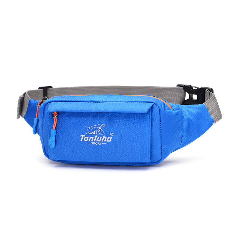 Running waist bag and sports belt pouch securely holding a mobile phone during a workout — view 4