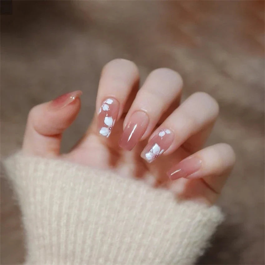 White Small Flower Acrylic Press-On Nails-59