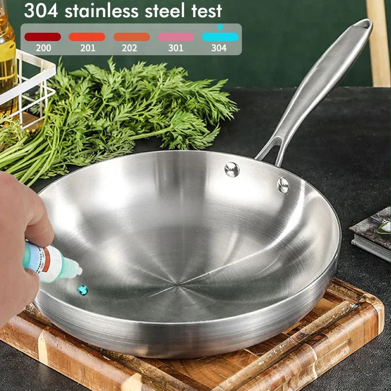 Silver 28cm stainless steel uncoated frying pan with traditional round bottom and wide cooking surface — view 3