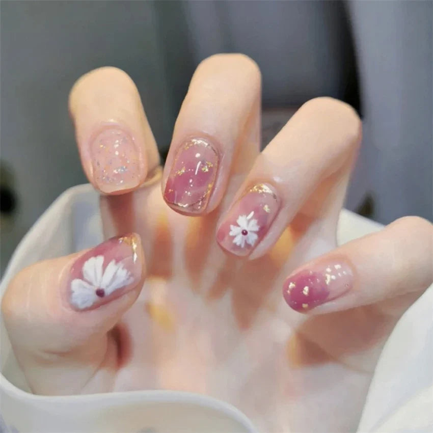 White Small Flower Acrylic Press-On Nails-61