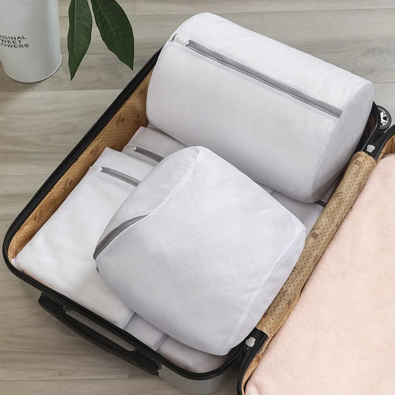 Versatile white mesh shoe washing bag with zipper closure for protecting sneakers and delicate laundry — view 4