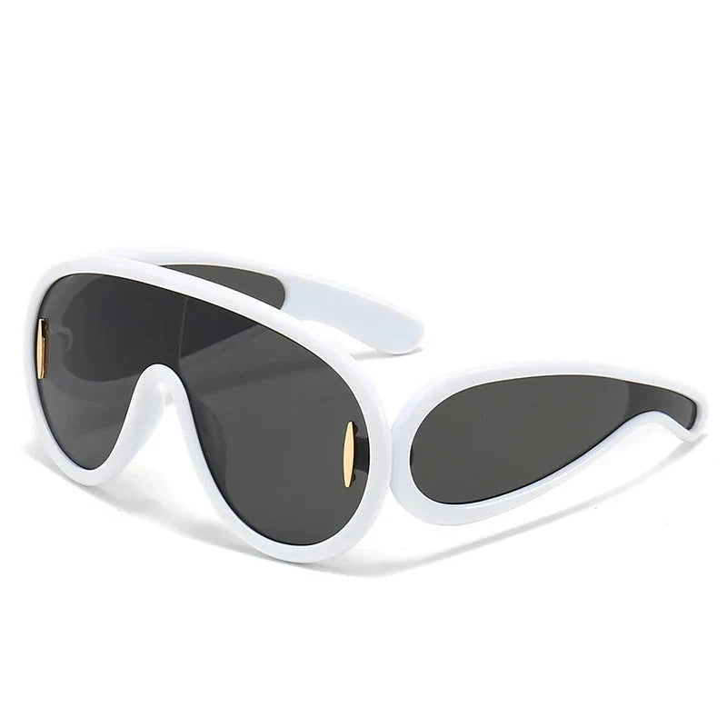 Daring Oversized Wave Sunglasses-12