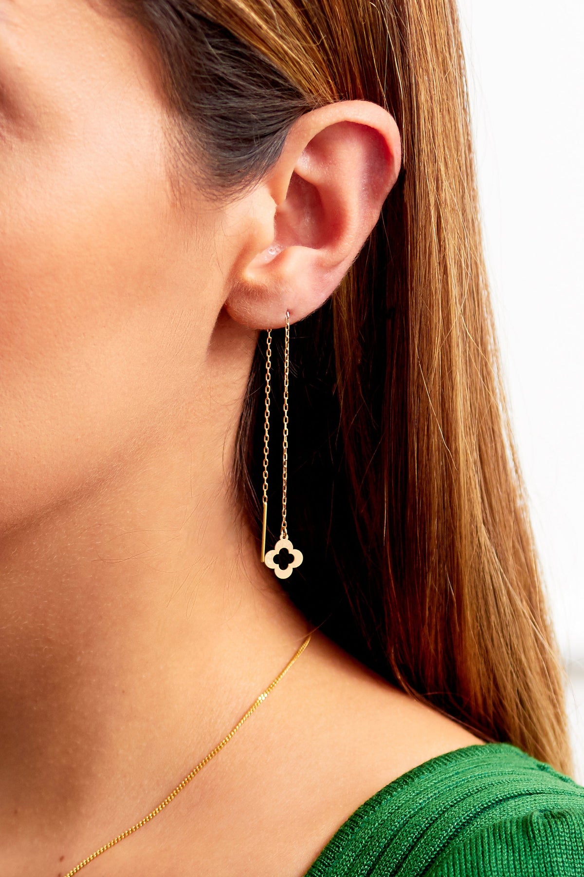 Clover Shape 18K Gold Threader Earrings-2