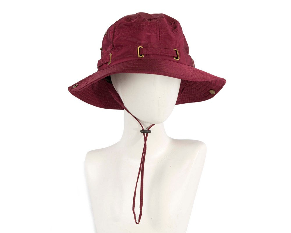Burgundy weatherproof casual bucket hat with chin strap for golf and outdoor winter activities