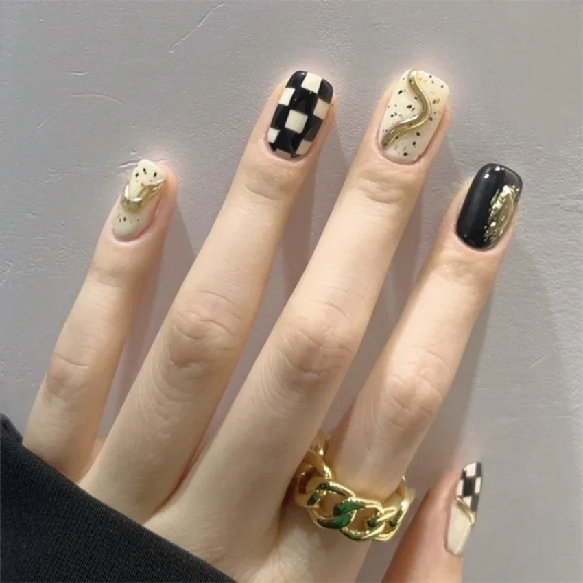 White Small Flower Acrylic Press-On Nails-58