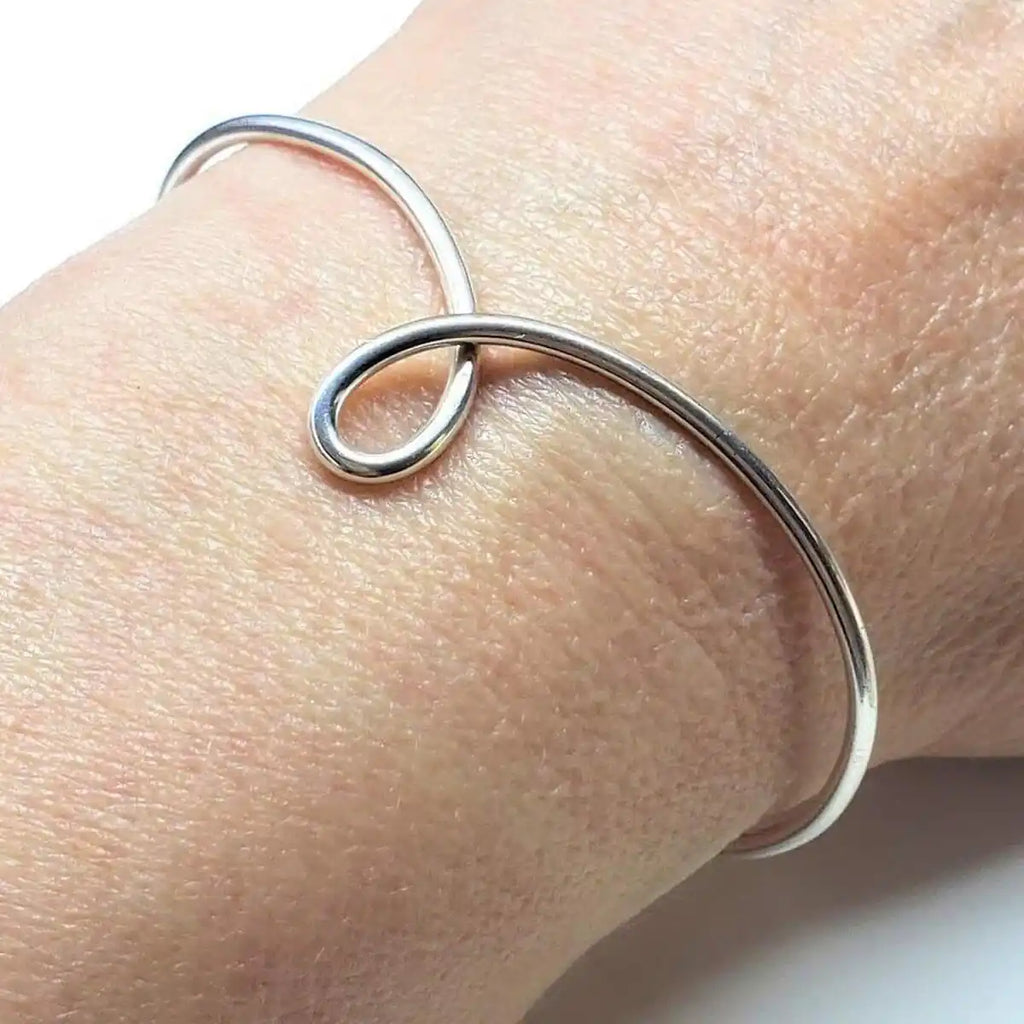 Handmade Wire Sculpted Silver Teardrop Bangle-4