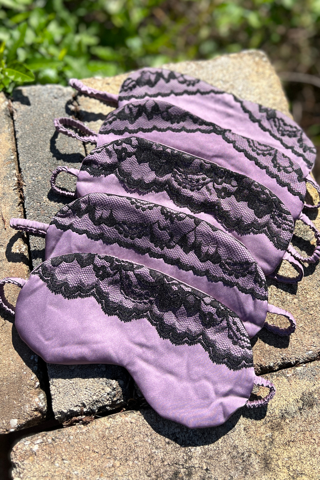 Sleep satin mask with lace-2