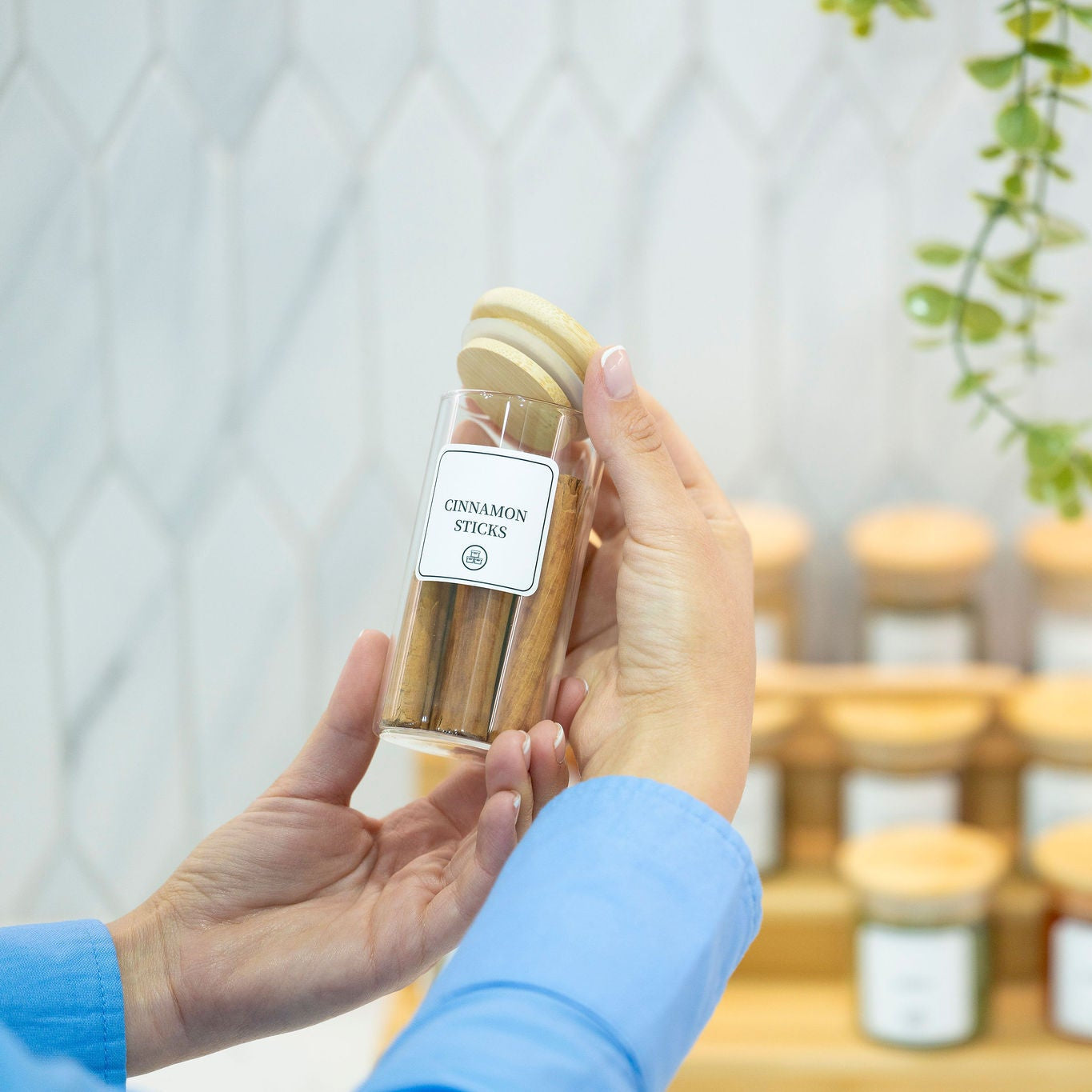 Clear 160ml glass spice jar with natural bamboo lid and airtight silicone seal for pantry organisation