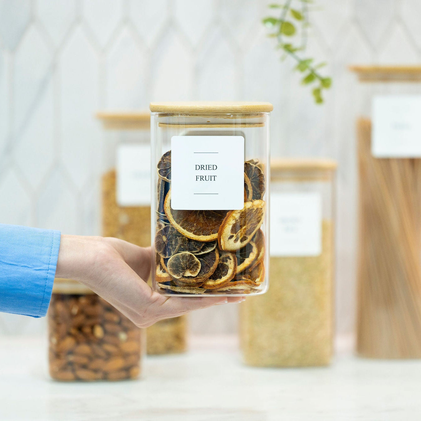 Clear 1100ml square glass jar with an airtight natural bamboo lid for pantry storage — view 2
