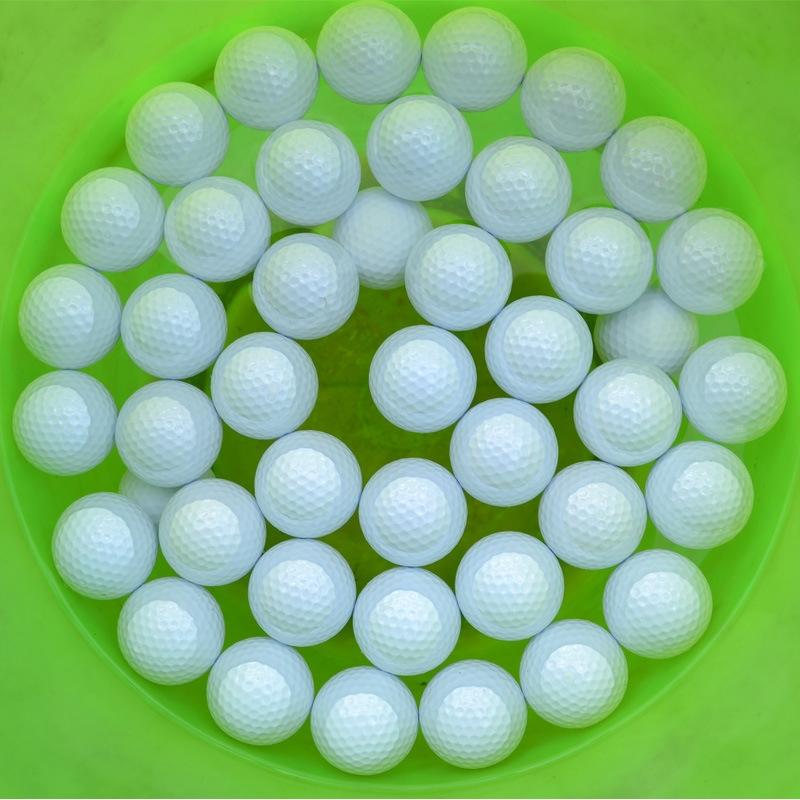 NNEIDS white floating golf practice ball with aerodynamic dimples for water driving ranges — view 2