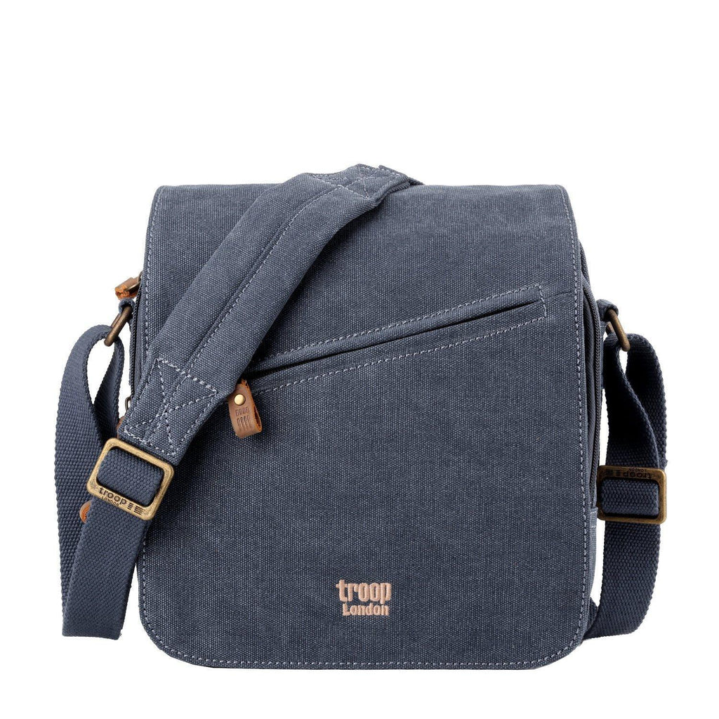 Stonewashed canvas flap crossbody bag with genuine leather trimmings and adjustable padded shoulder strap. — view 5