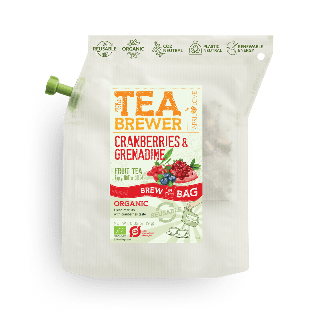 Cranberry and grenadine organic tea brewer pouch featuring fresh goji berries and bright pomegranate seeds