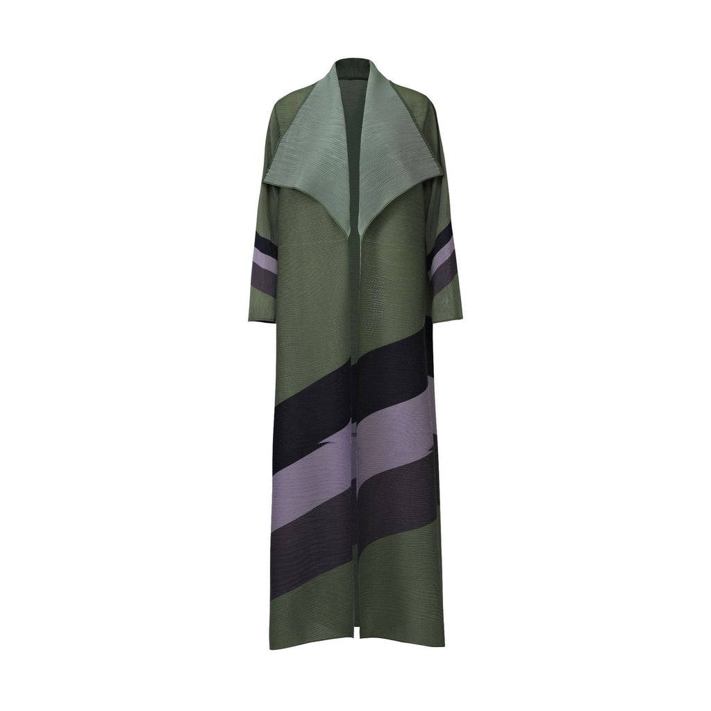 Women's tie-waist windbreaker jacket with turn-down collar, adjustable belt, and delicate pleat details — view 5