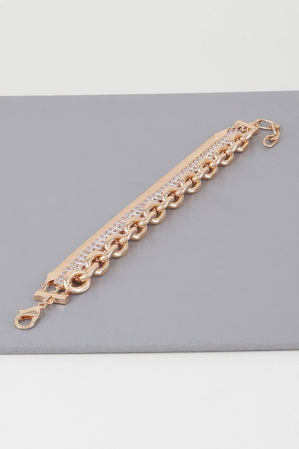 WOMEN'S BRACELETS Trending Prêt-à-Porter New Collection MINNEAPOLIS BYMANYC ® New York-2