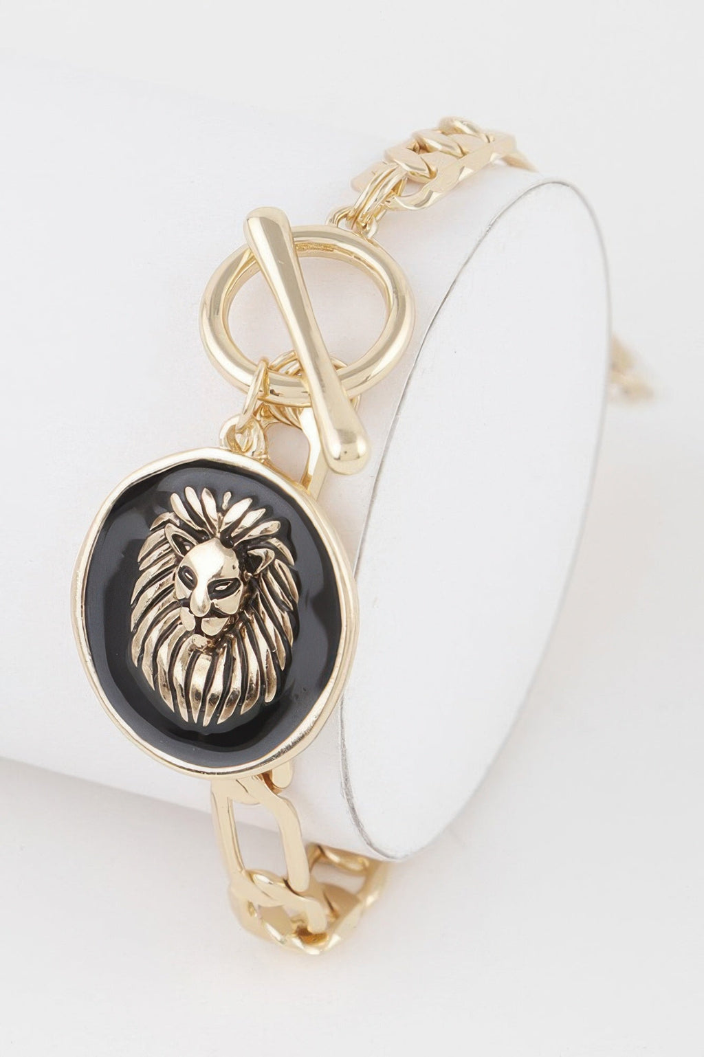 Vintage-inspired lion emblem toggle bracelet for women featuring lightweight metal construction and secure closure. — view 3