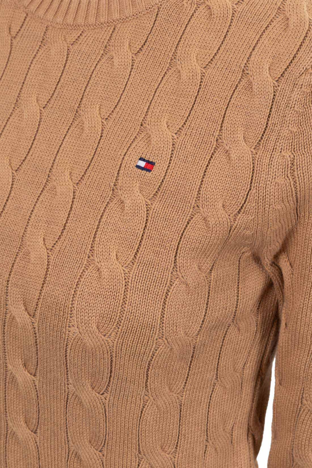 Pure white women's short sleeve cable knit sweater with crew neck and embroidered logo detail — view 17
