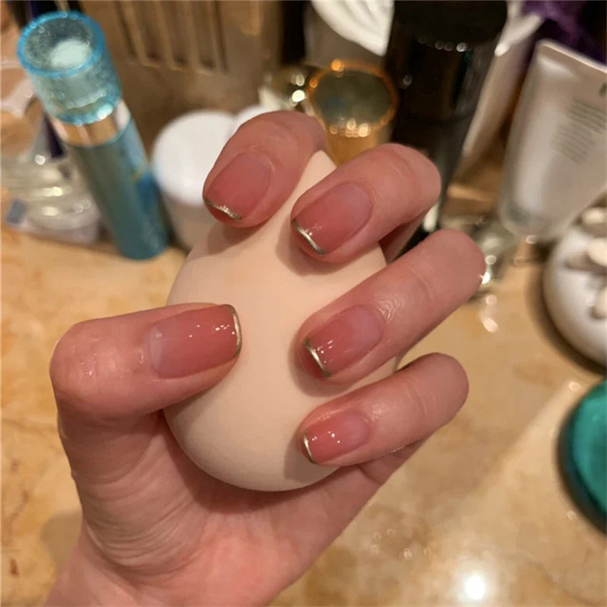 White Small Flower Acrylic Press-On Nails-11