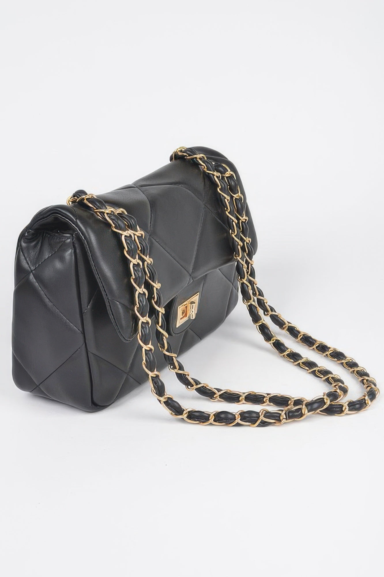 Little Italy rhinestone evening clutch in a sparkling heart-shaped silhouette with a metal frame — view 2