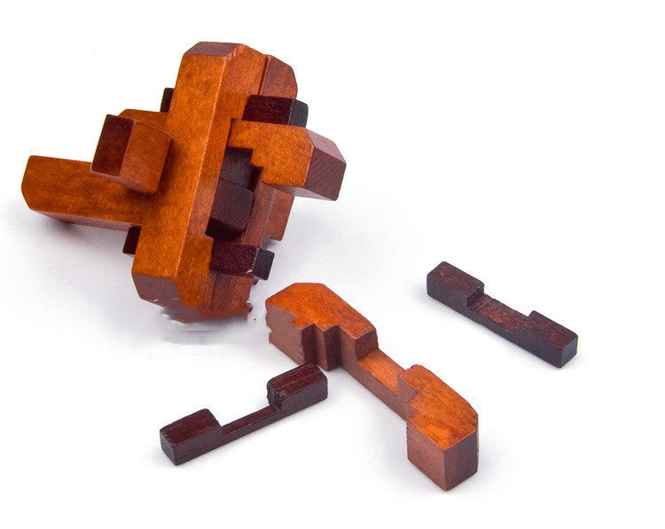 Interlocking wooden Kongming lock educational puzzle made of light rubber wood with natural texture. — view 2
