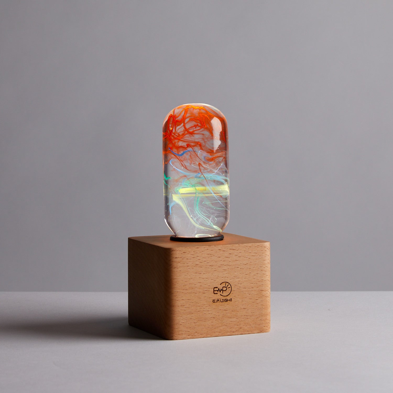 Youth table lamp with handcrafted vibrant resin LED bulb on a solid beech wood base — view 3