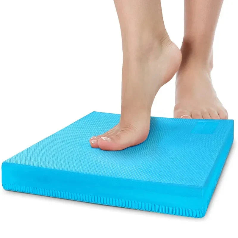 Blue NNEOBA non slip yoga balance pad made of TPE foam for fitness and Pilates — view 2