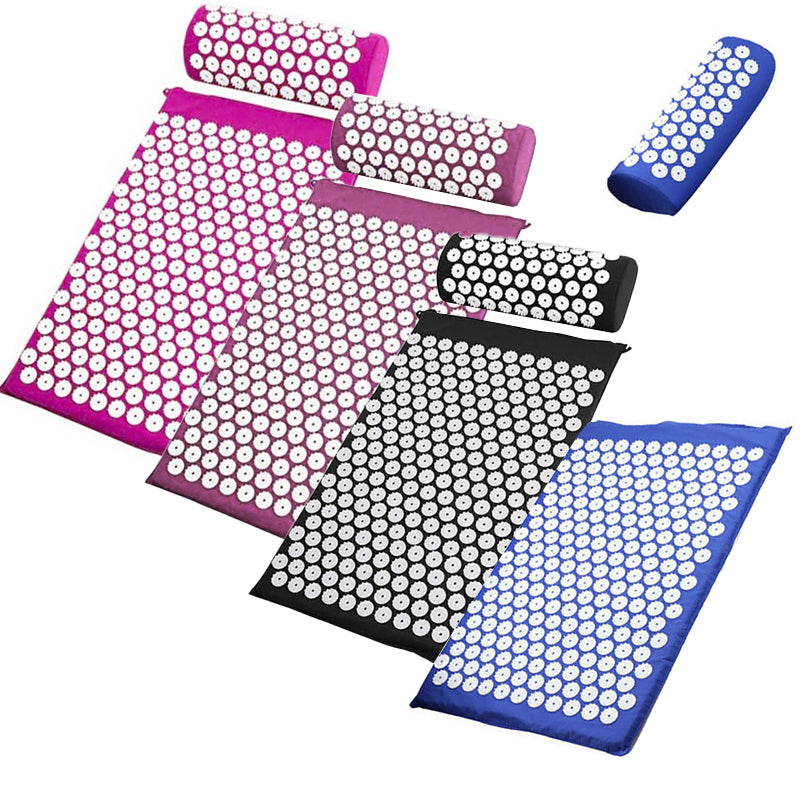 Acupressure mat and ergonomically curved pillow set with travel bag, featuring plastic pressure points. — view 3