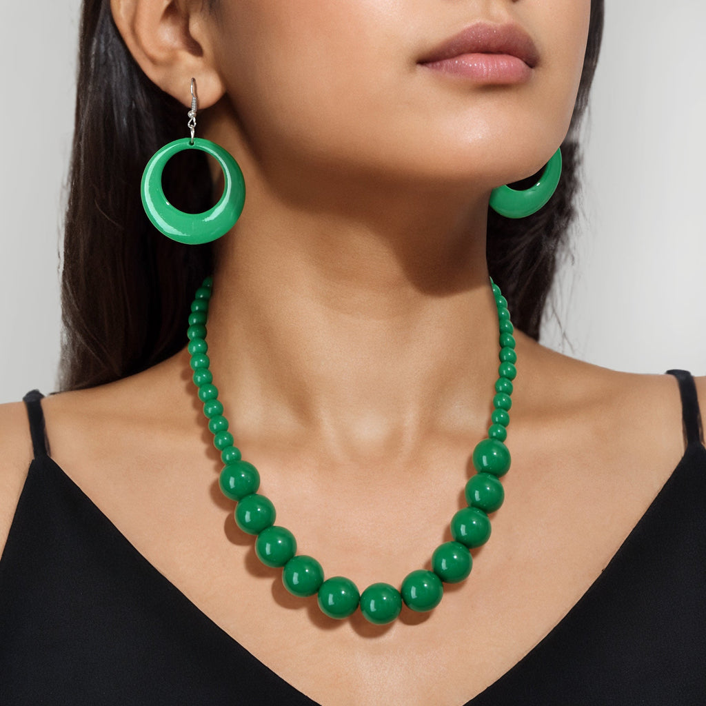 Bohemian vacation chunky bead collar necklace and matching circle dangle earrings jewelry set — view 3