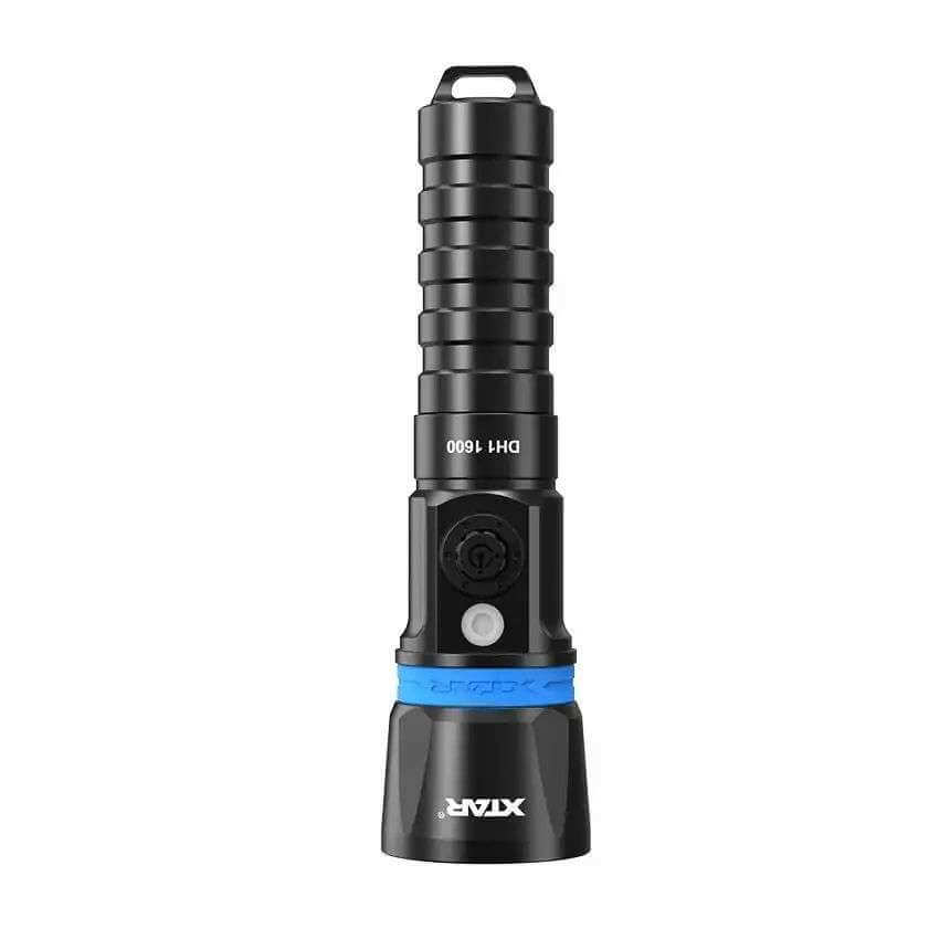 XTAR Hunter DH1 black aluminum alloy dive light with magnetic button and lanyard for spearfishing — view 4
