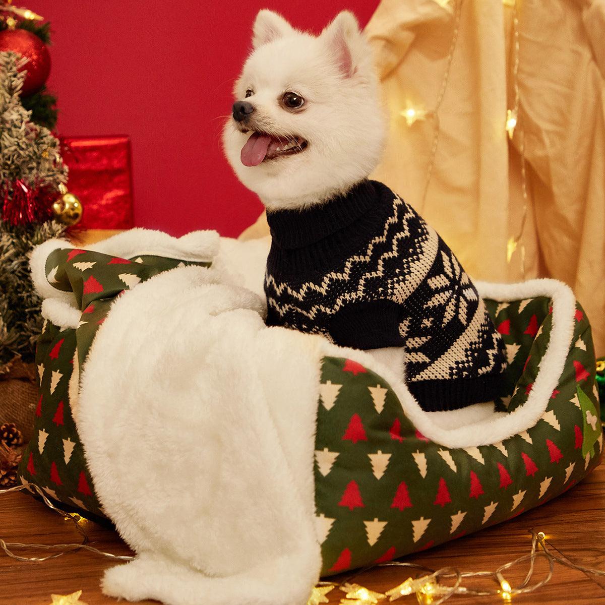 Luxury festive pet bed with red lattice pattern, plush exterior, and cozy lambswool interior. — view 3