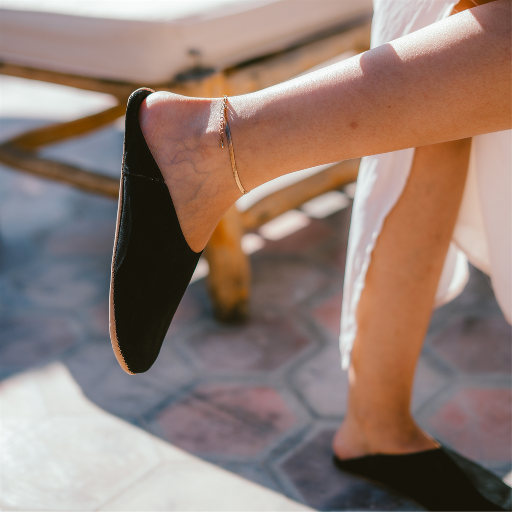 Suede babouche slippers in premium soft leather with a lightweight flexible sole for comfortable indoor wear — view 2