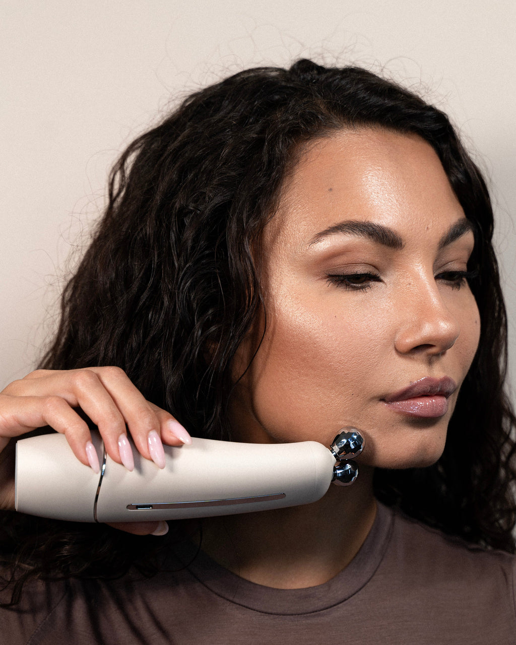 Blyss Luna – The Ultimate 3-in-1 Skin Rejuvenation Device-3