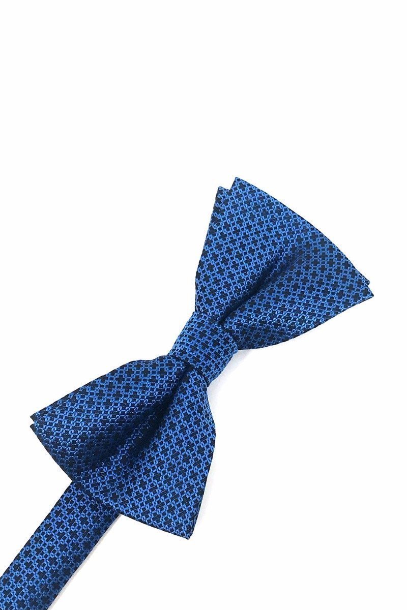 Regal pre-tied bow tie in poly woven fabric featuring an elegant micro neat pattern — view 2