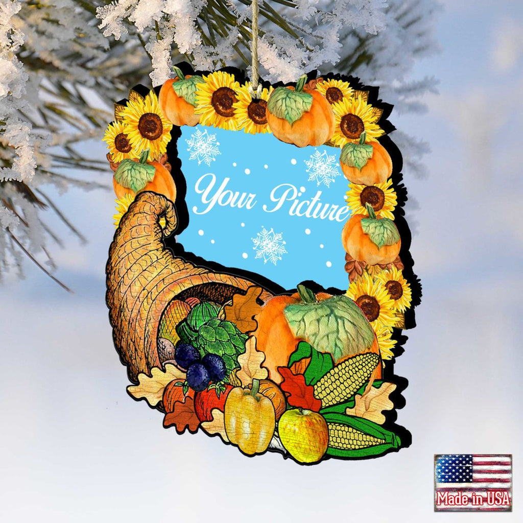 Handcrafted wood Thanksgiving picture frame ornament with festive holiday autumn art for hanging photos — view 3