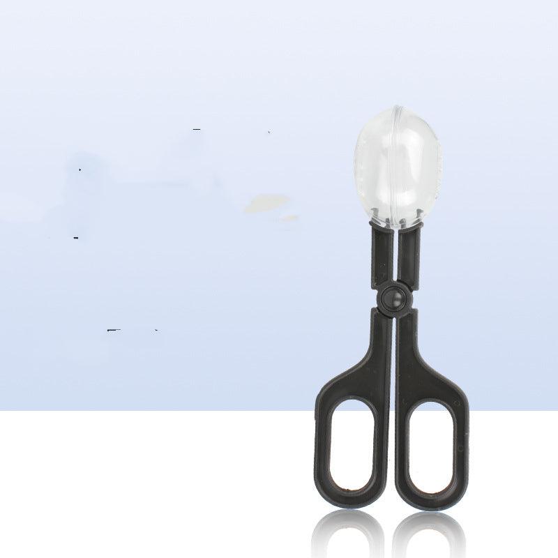 Black ABS plastic insect trap with scissor handle for small reptile feeding and terrarium cleaning — view 2