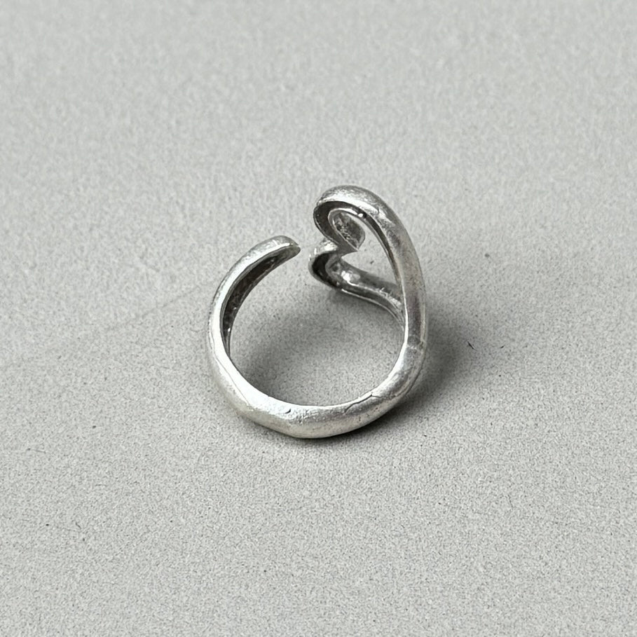 Open Heart Minimalist Silver Ring-1