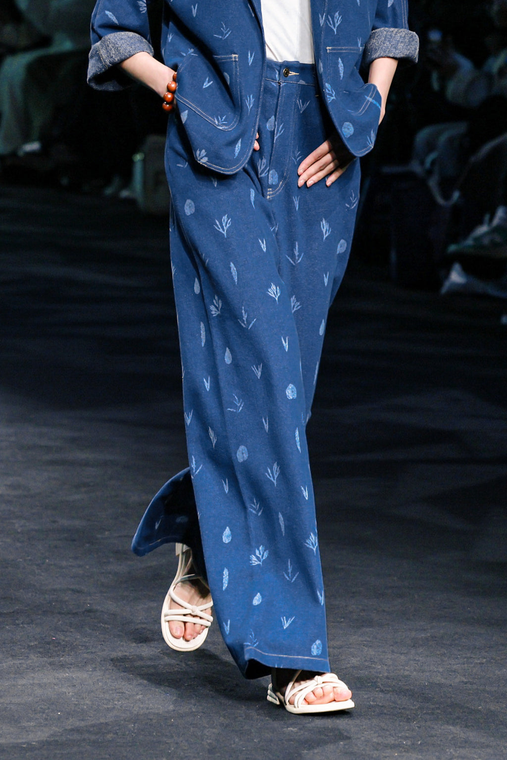 Botanic Print Blue Denim Jeans-2